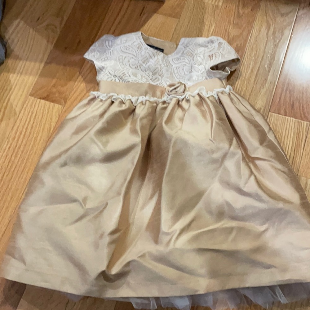 Beautiful girls gold dress 24 months